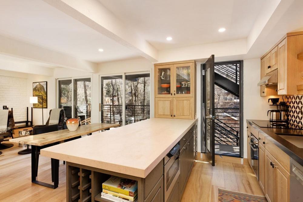 Chateau Roaring Fork Unit 25, Contemporary Condo With River Views, Close To Town Aspen Esterno foto